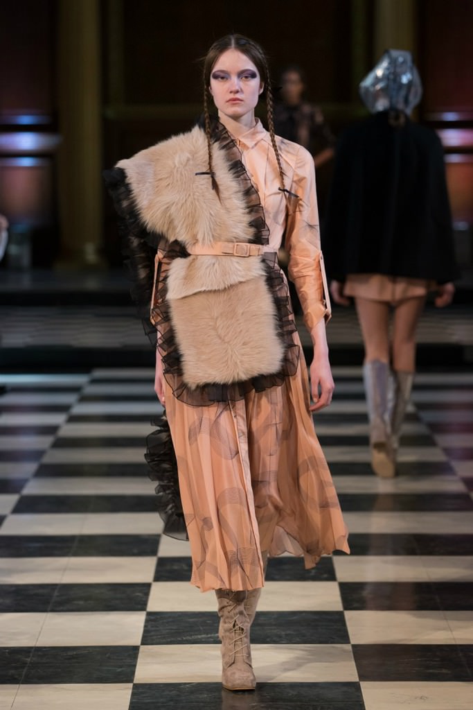 Bora Aksu 2016-17 Sonbahar/Kış, Londra