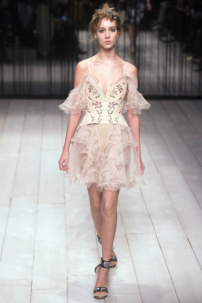 Alexander McQueen 2016-17 S/K, Londra