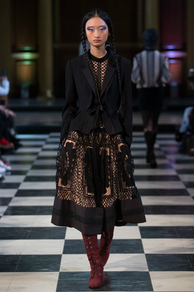 Bora Aksu 2016-17 Sonbahar/Kış, Londra