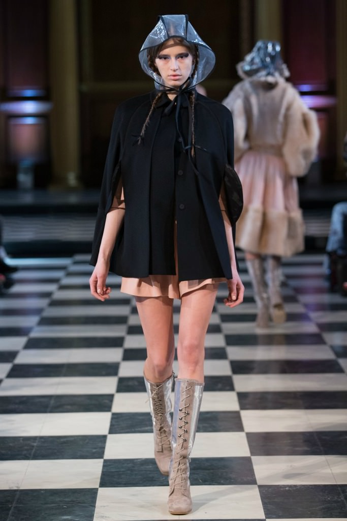 Bora Aksu 2016-17 Sonbahar/Kış, Londra