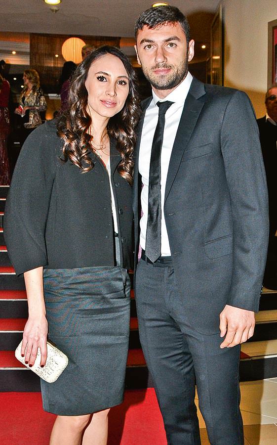 Ünlüler çocuklar için söyledi 