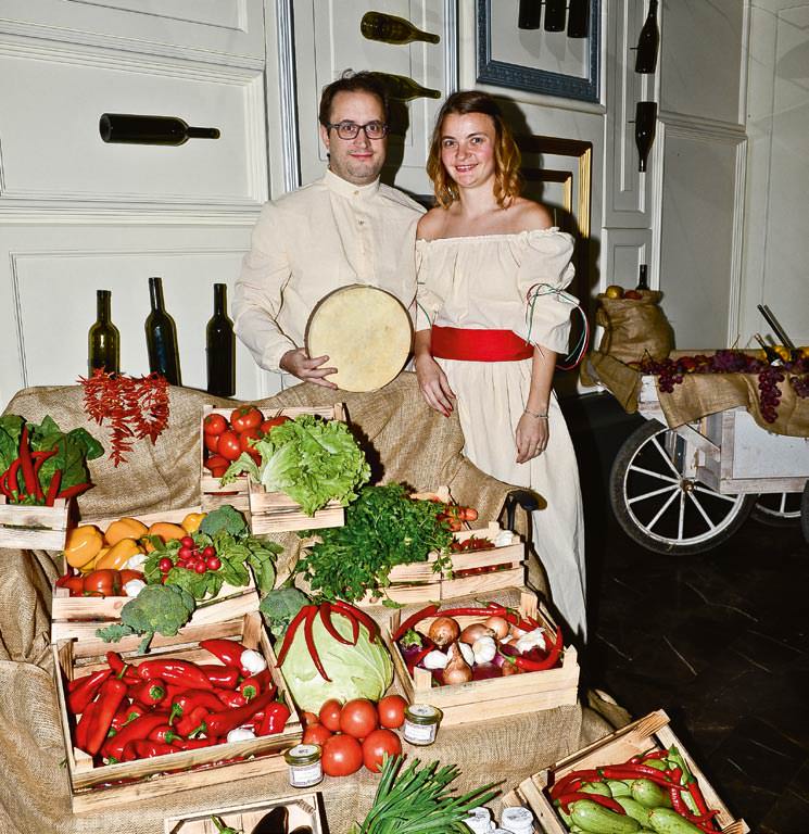 Yat devinin patronu davetle ağırlandı