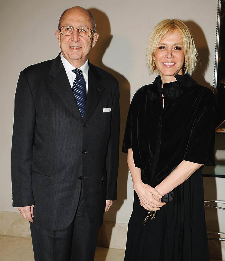 15. yıldönümüne düğün gibi kutlama