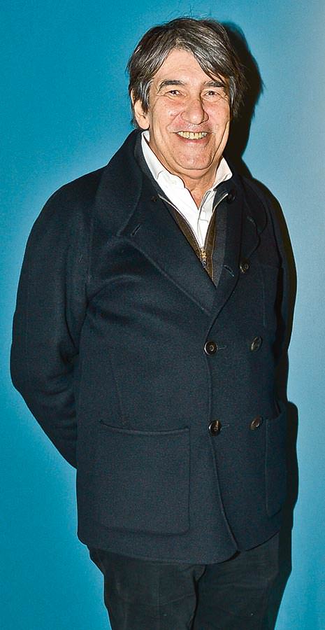 Pera'dan iki sergi birden