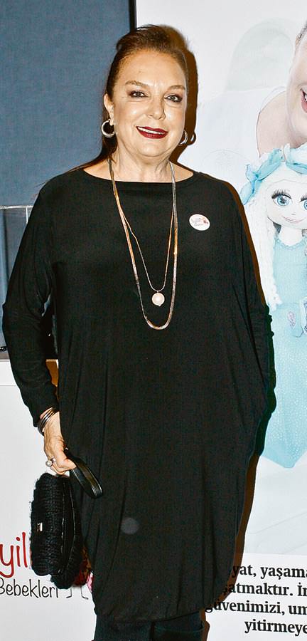 'İyilik Bebekleri'ne ünlülerden destek