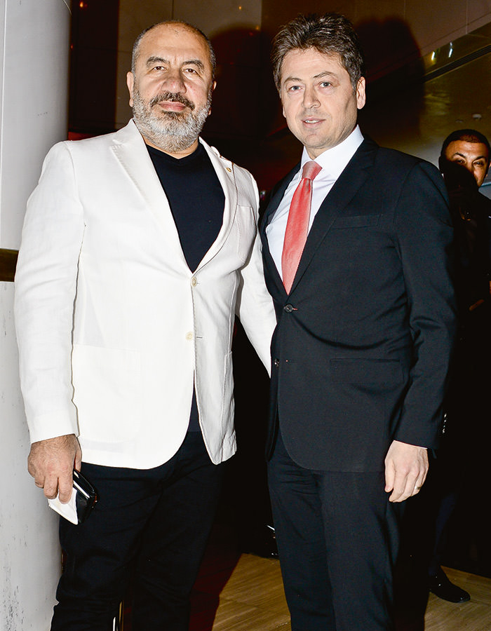 'White Line'a görkemli defile 