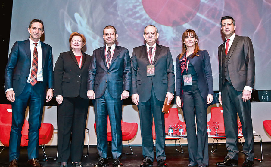 Vodafone Dijital Dönüşüm Zirvesi buluşturdu