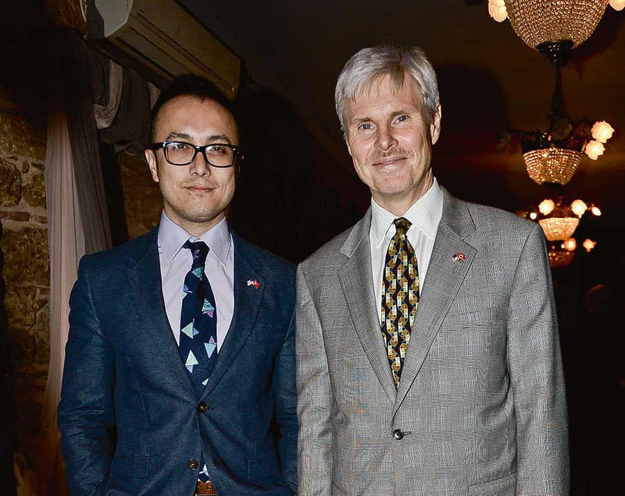 Paris'teki başarısını İstanbul'da kutladı 