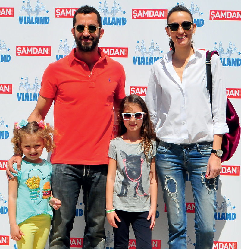 Ünlü isimler ve çocukları Vialand’de bir araya geldi