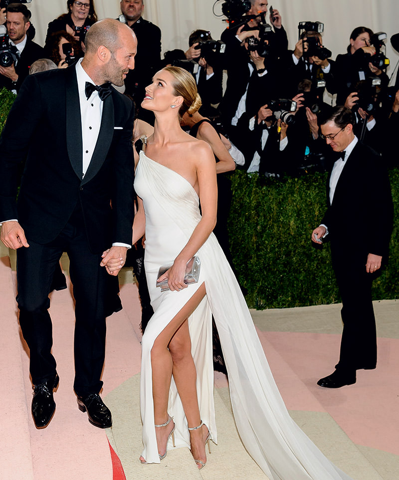 Dünya yıldızları ‘MET GALA’da buluştu