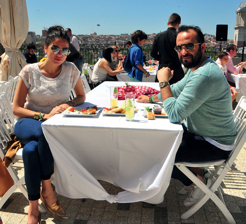 Ünlü isimler ve çocukları Vialand’de bir araya geldi