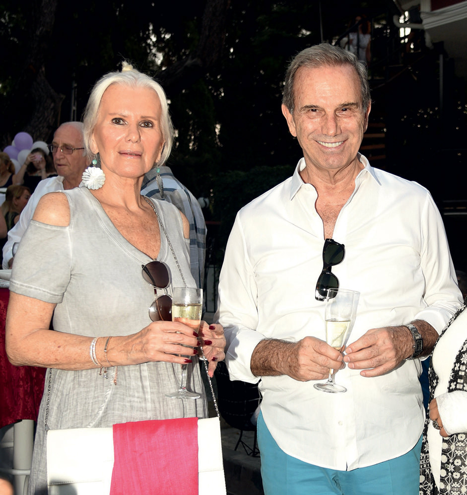 Büyükada'daki otele renkli açılış