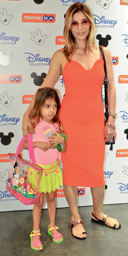 Ünlüler için Disney daveti