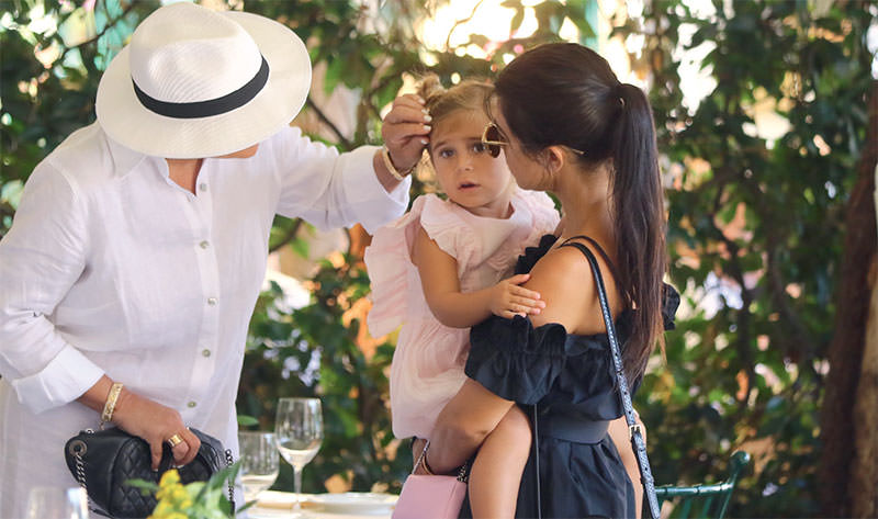 Tatile Portofino'da devam ediyorlar