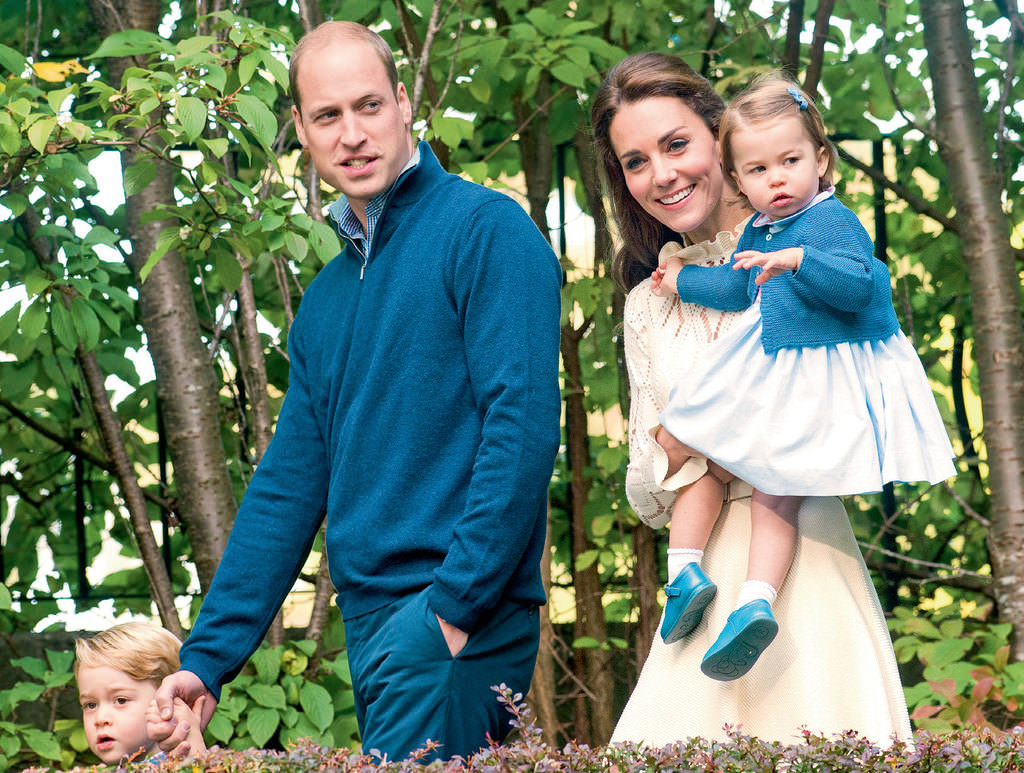 Prens ve Düşes'in 'Örnek Aile' tablosu