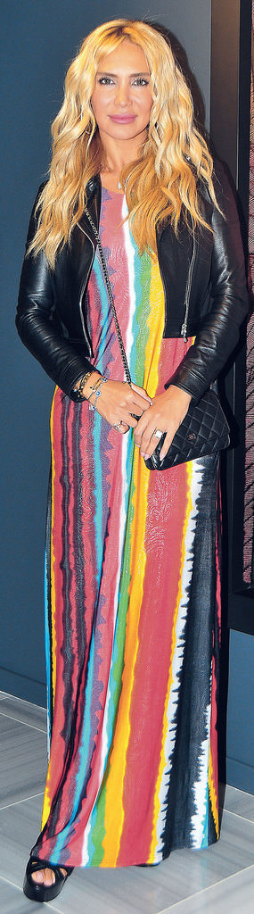 Sanat sezonu sergiyle açıldı