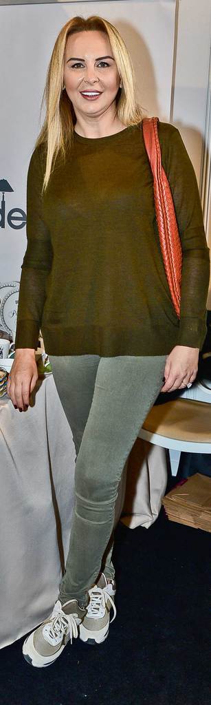 Yardım etmek için alışveriş yaptılar