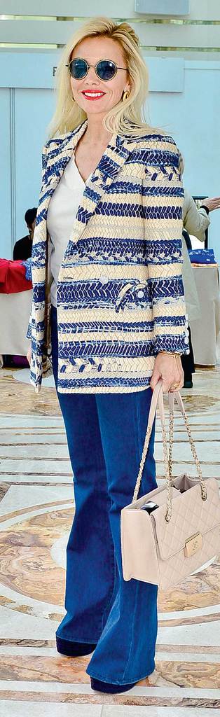 Yardım etmek için alışveriş yaptılar