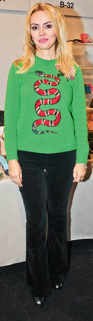 Yardım etmek için alışveriş yaptılar