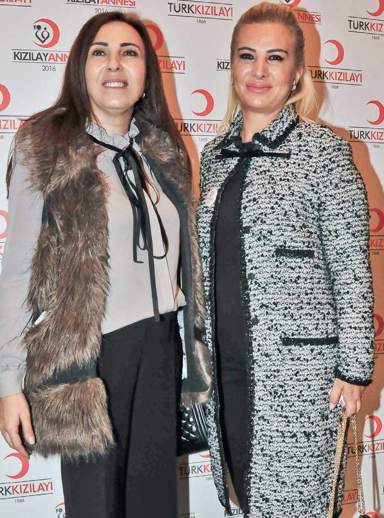 'Kızılay Anneleri' eğitime destek için buluştu