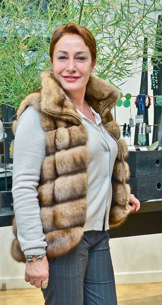 Karaköy'deki yeni binasına taşındı