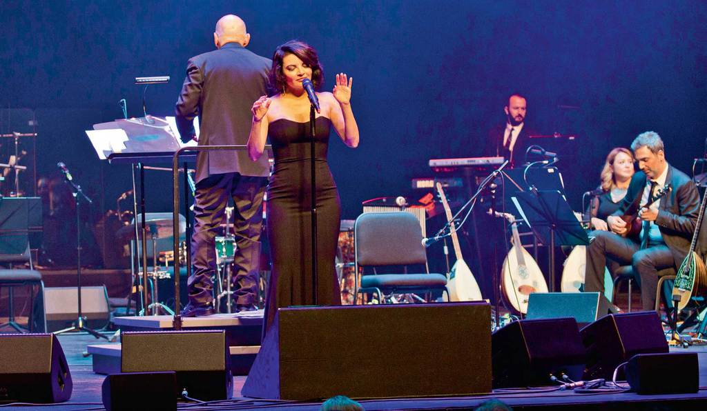 Şarkılarla ÇABA'ya destek oldular