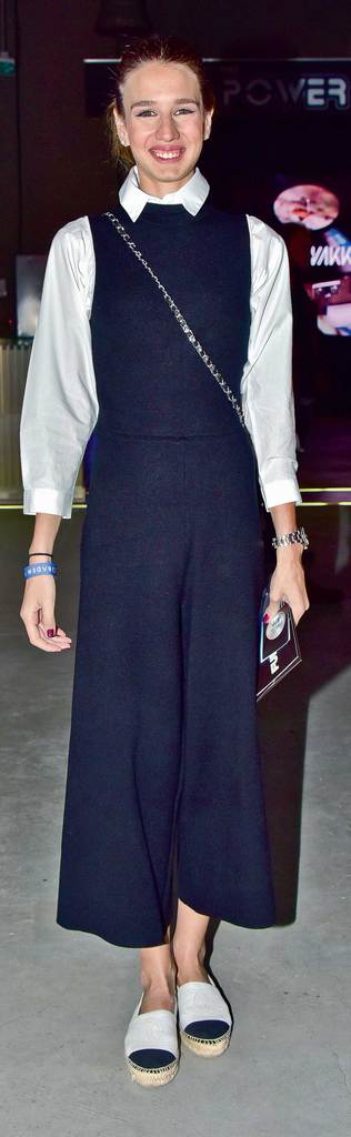 Çılgın gösteriden ÇABA yararına gala