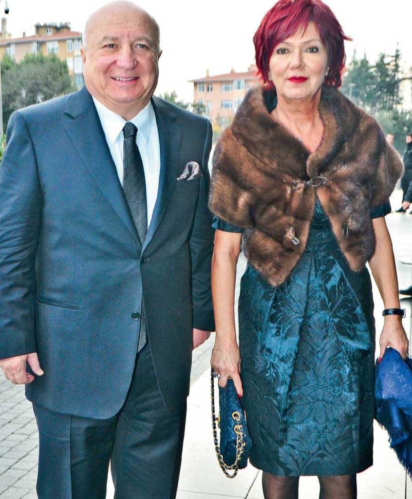 Pelin Akın ve Cam Baver Özalp evlendi