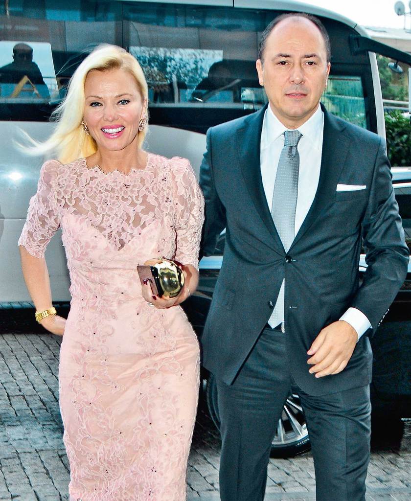 Pelin Akın ve Cam Baver Özalp evlendi