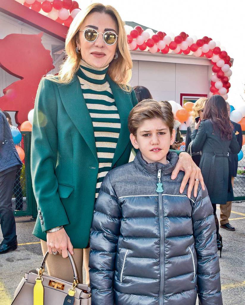 İlk okullarını açtılar