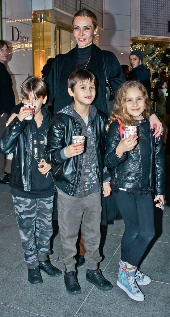 Yeni yıl vitrinine özel açılış