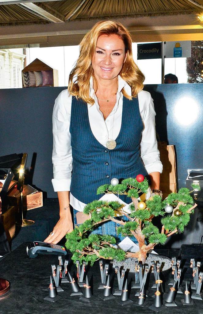 Çocuklar için alışveriş yaptılar