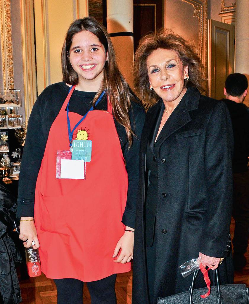 Çocuklar için alışveriş yaptılar