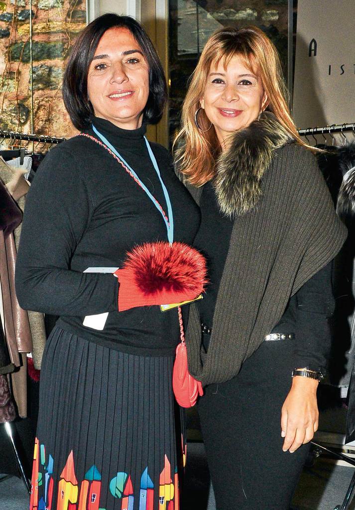 Çocuklar için alışveriş yaptılar