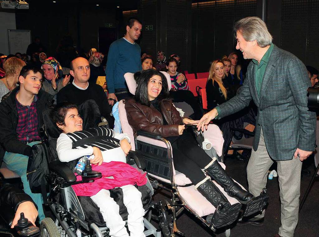 Engelleri aşmak için bir araya geldiler