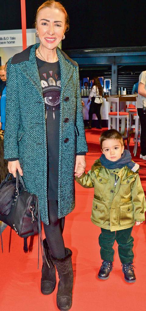 Alışveriş etkinliğine büyük ilgi