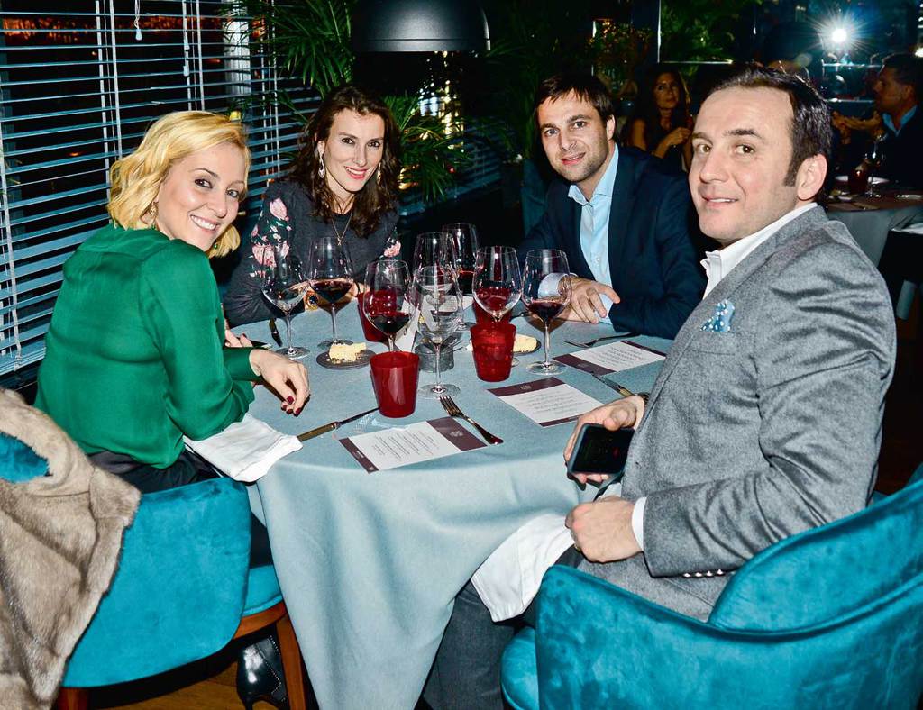 87. yılını ünlü isimlerle kutladı