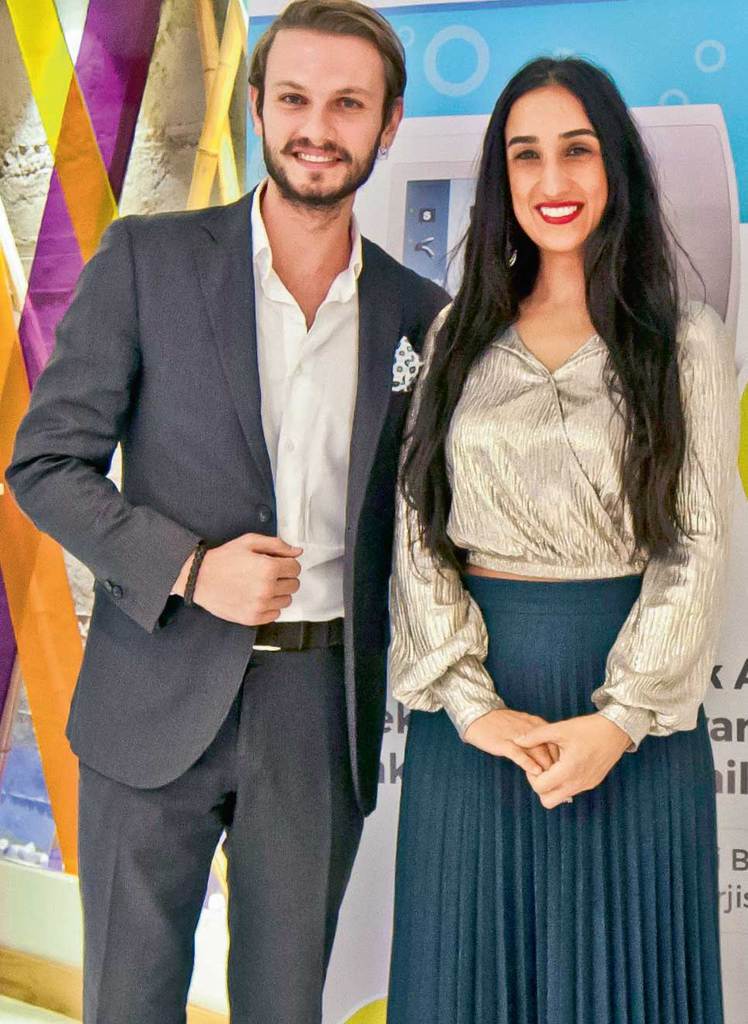 En yeni teknolojiyi tanıttı