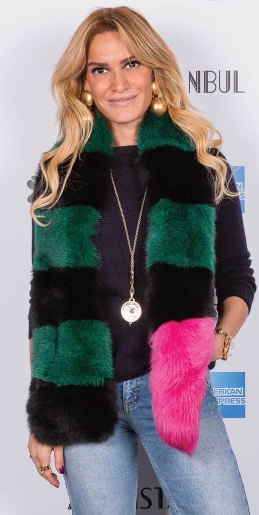 Alışveriş şenliği yeni yıl konseptiyle gerçekleşti