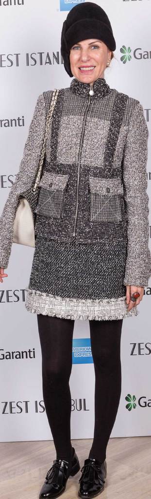 Alışveriş şenliği yeni yıl konseptiyle gerçekleşti