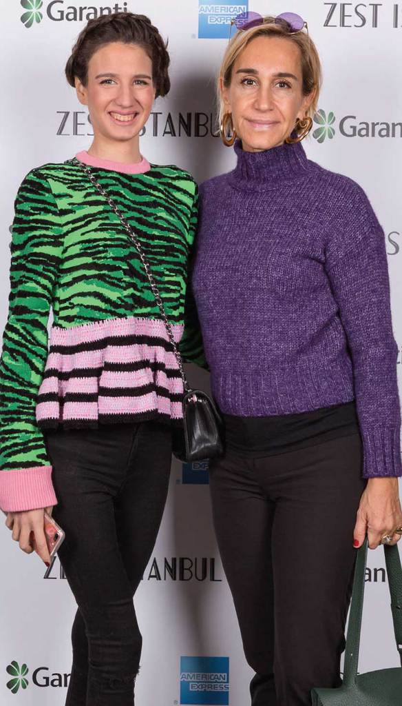 Alışveriş şenliği yeni yıl konseptiyle gerçekleşti