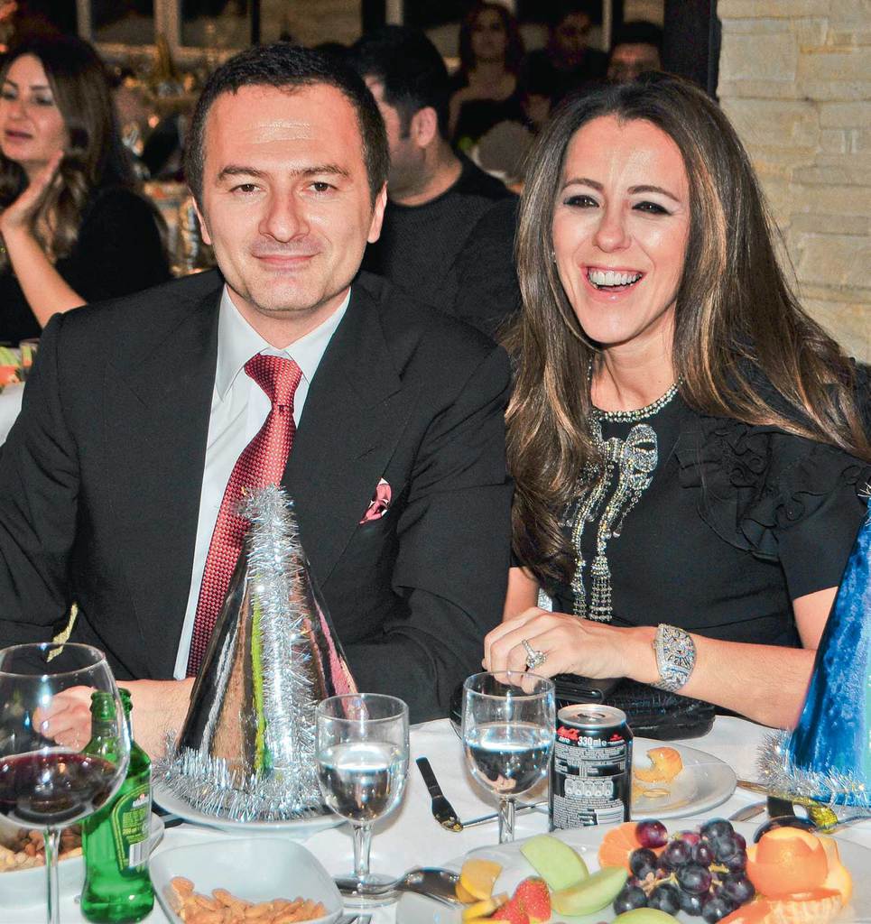 Yılbaşını dostlarıyla birlikte kutladılar