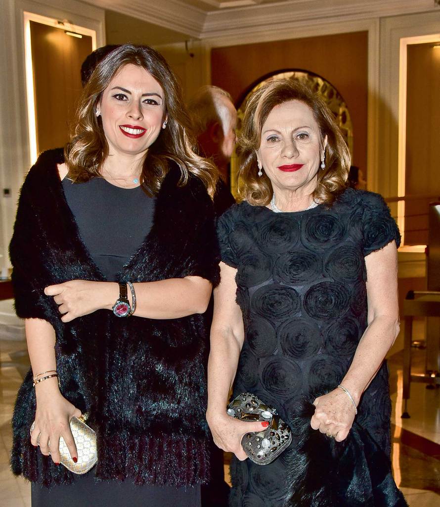 Ağanın kızına sarayda görkemli düğün