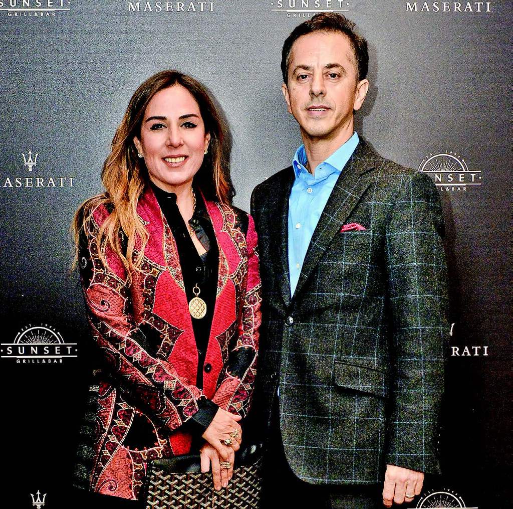 Yeni yıl davetinde otomobil tanıttılar