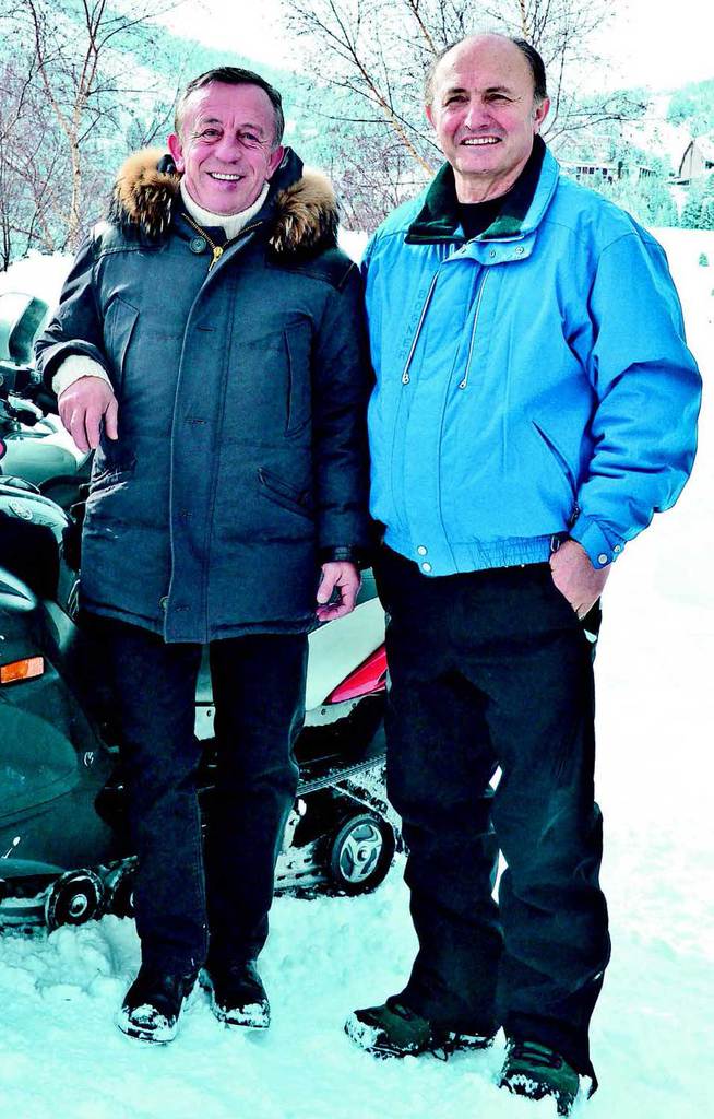 Yeni damadını zirvede ağırladı 