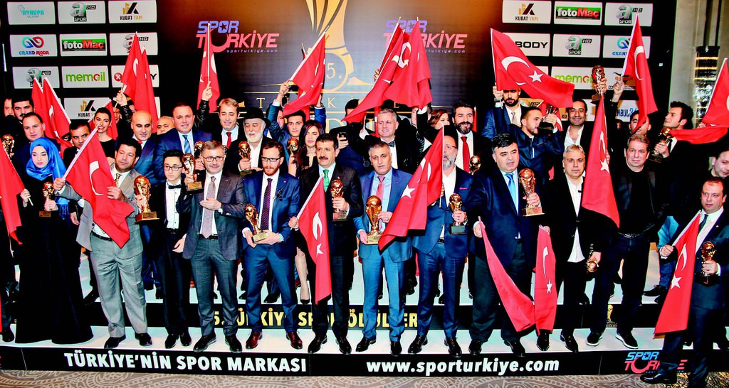 Turkuvaz'a ödül yağmuru