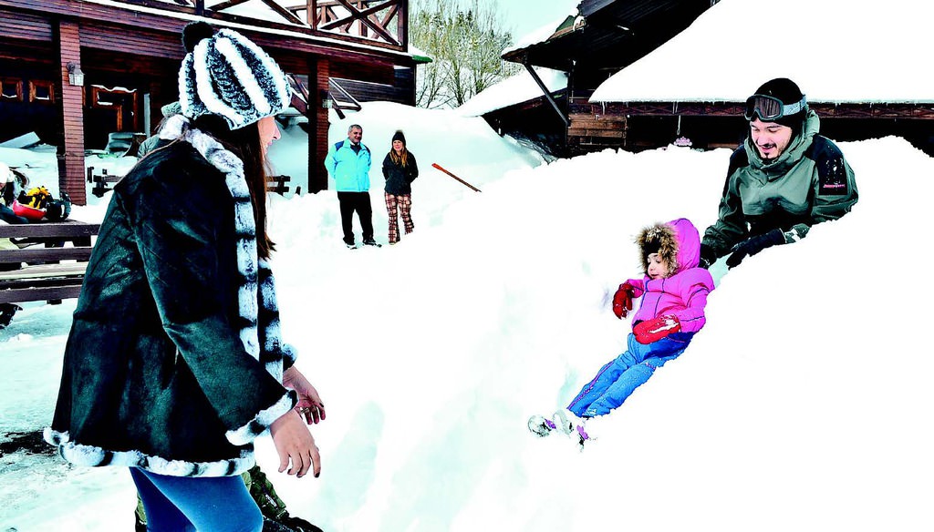 Yazıcı ailesi karın tadını çıkardı