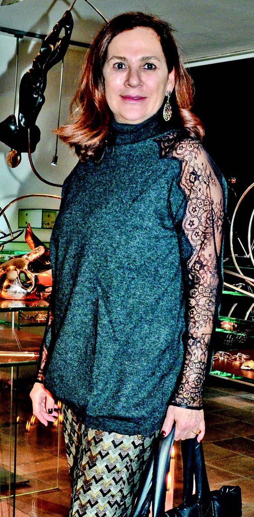 Heykel ile mücevheri buluşturdu