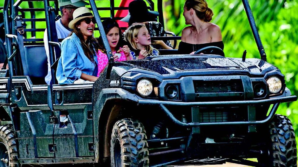 Ünlü isimler rotalarını sıcak destinasyonlara çevirdi