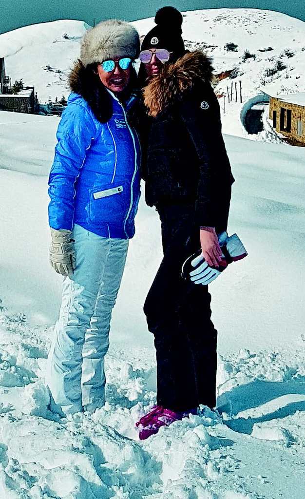 Yeni yılı karlar içinde karşıladı